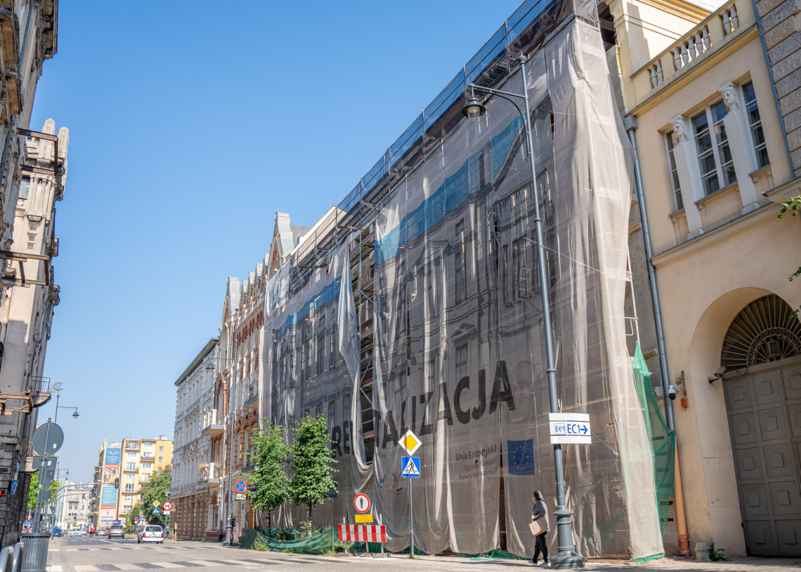 Do końca roku potrwa rewitalizacja kamienicy przy ulicy Sienkiewicza 22. Jej koszt to 20,8 mln zł [ZDJĘCIA]