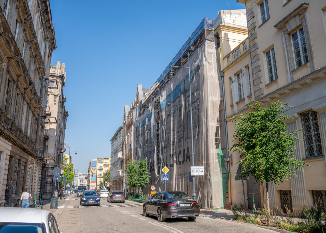 Do końca roku potrwa rewitalizacja kamienicy przy ulicy Sienkiewicza 22. Jej koszt to 20,8 mln zł [ZDJĘCIA]