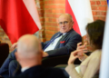 Debata o bezpieczenstwie z ministrem Zbigniewem Rau.18