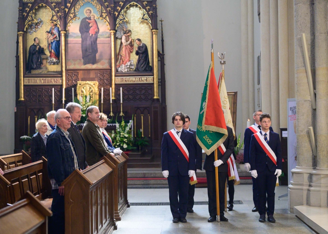 Dzień Sybiraka. Msza święta w intencji ofiar w łódzkiej archikatedrze