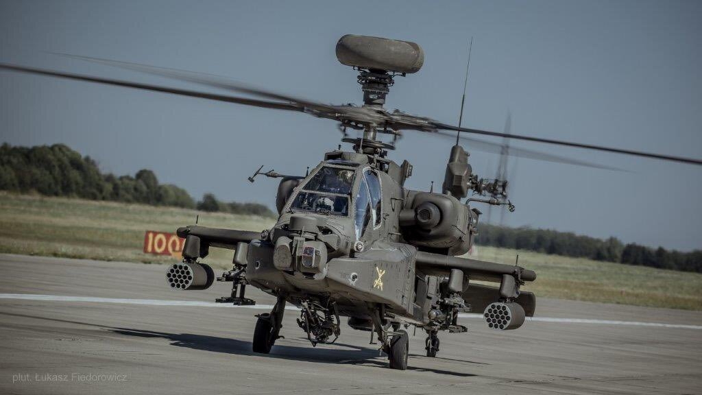 Wojskowe Zakłady Lotnicze w Łodzi będą serwisować elementy śmigłowców Apache