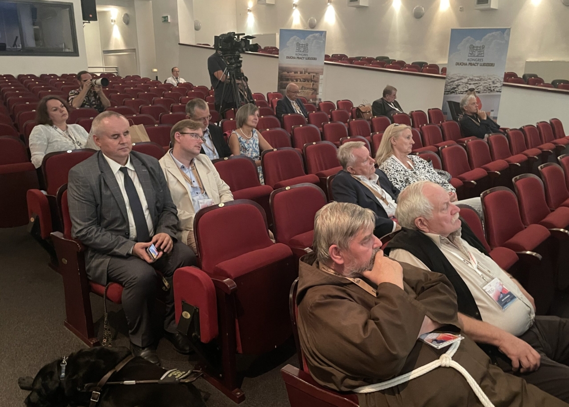 Kongres Ducha Pracy Ludzkiej w Sieradzu – 16 debat w dwa dni