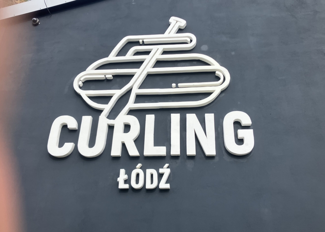 Otwarty dzień curlingu w łódzkiej hali przy ulicy Śnieżnej