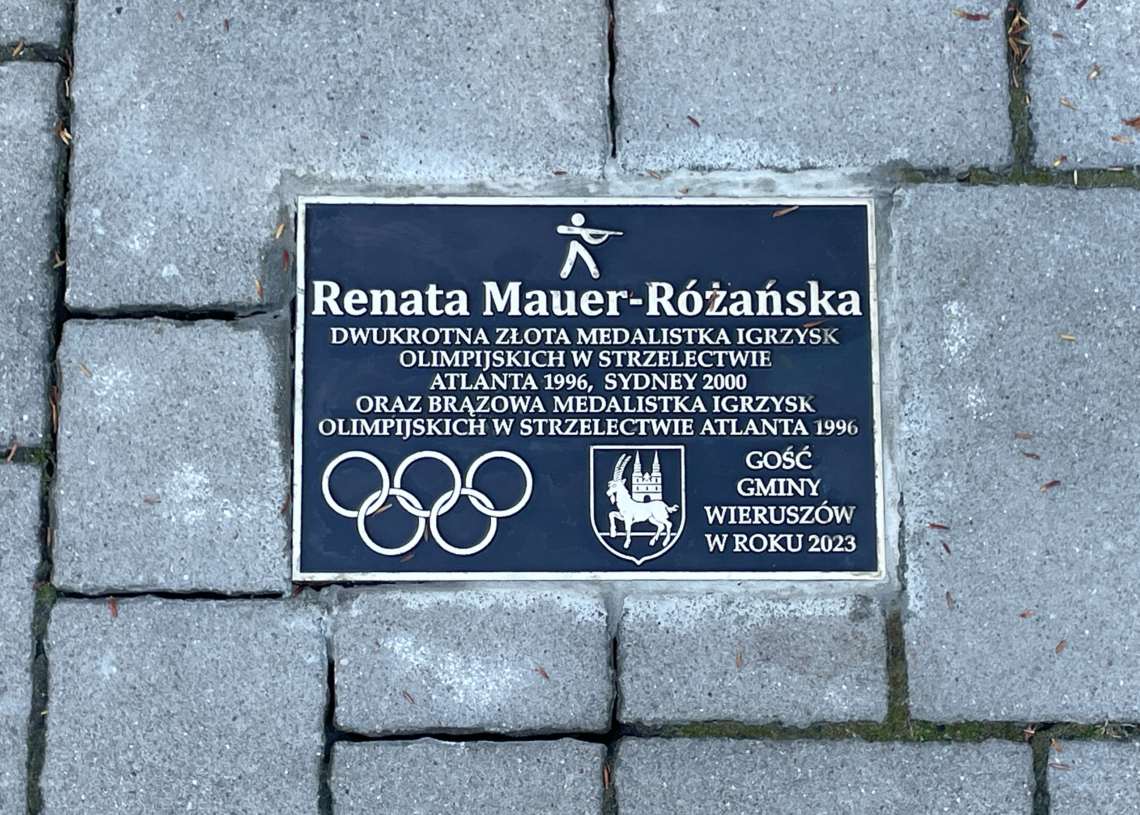 Nowe tablice w Alei Olimpijczyków i Paraolimpijczyków w Wieruszowie