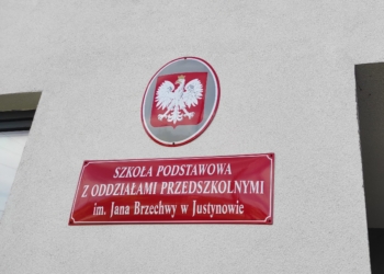 Dyrektor szkoły w Justynowie złożyła rezygnację