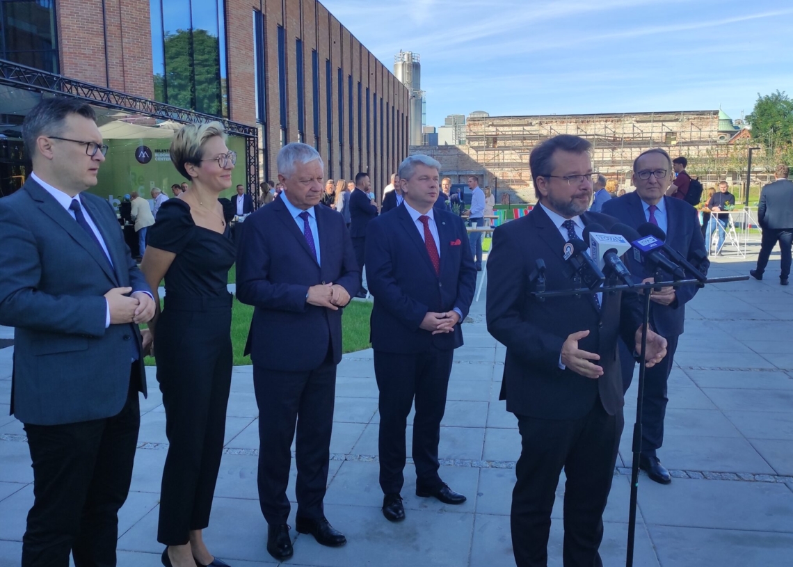 Re_connect – nowy multimodalny hub w ŁSSE