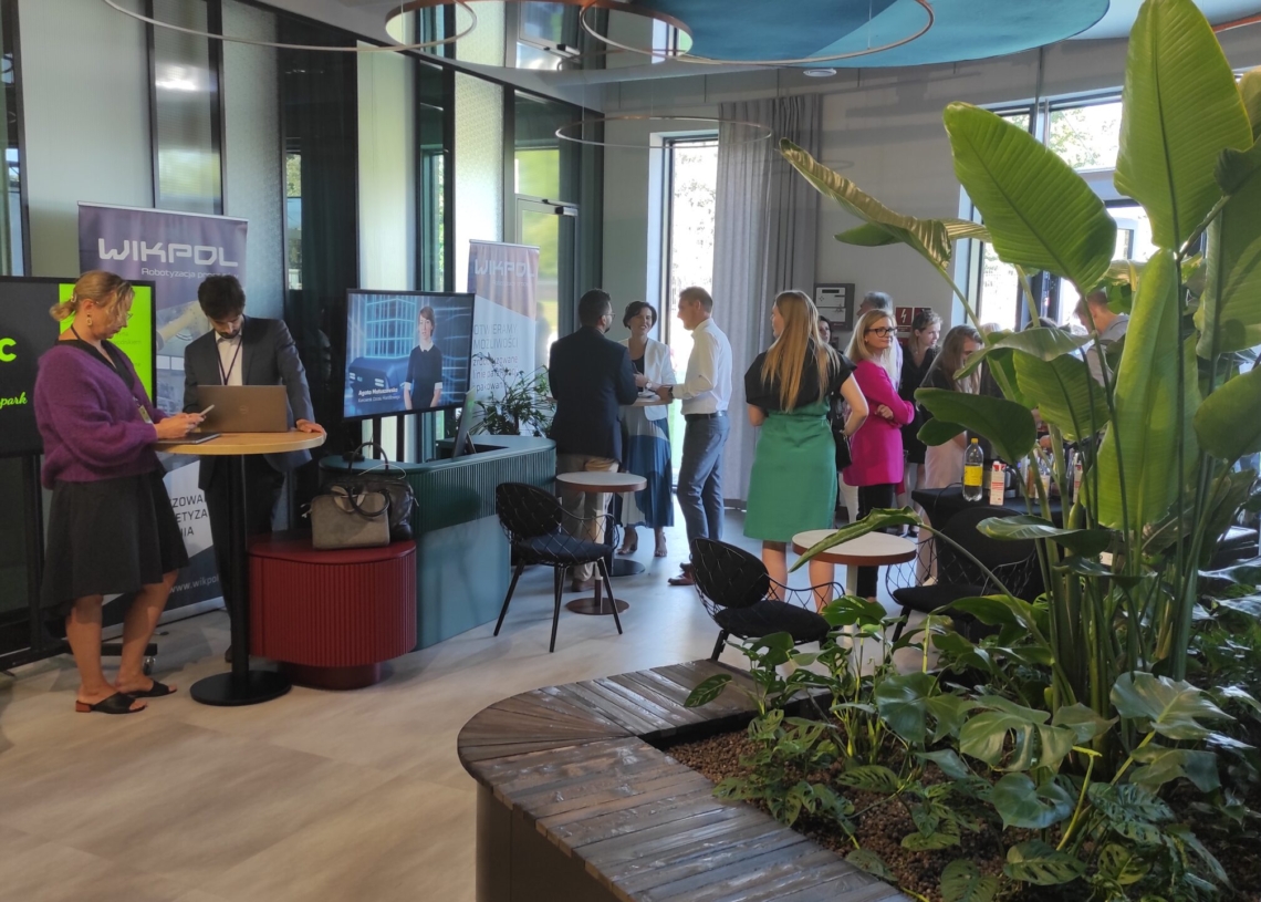 Re_connect – nowy multimodalny hub w ŁSSE