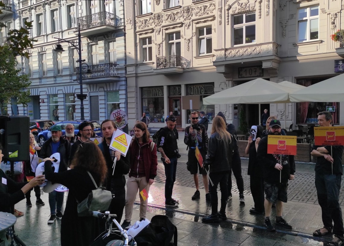 Protest Łódzkiego Stowarzyszenia Lokatorów. Przeciw dotkliwym skutkom polityki mieszkaniowej