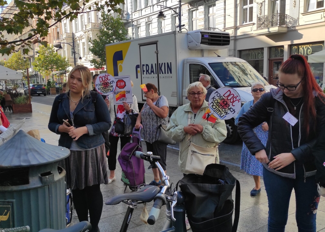 Protest Łódzkiego Stowarzyszenia Lokatorów. Przeciw dotkliwym skutkom polityki mieszkaniowej