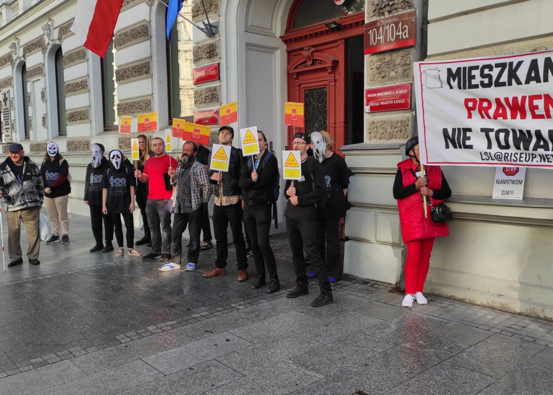 Protest Łódzkiego Stowarzyszenia Lokatorów. Przeciw dotkliwym skutkom polityki mieszkaniowej