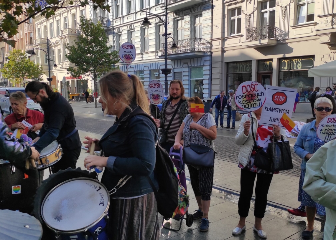 Protest Łódzkiego Stowarzyszenia Lokatorów. Przeciw dotkliwym skutkom polityki mieszkaniowej