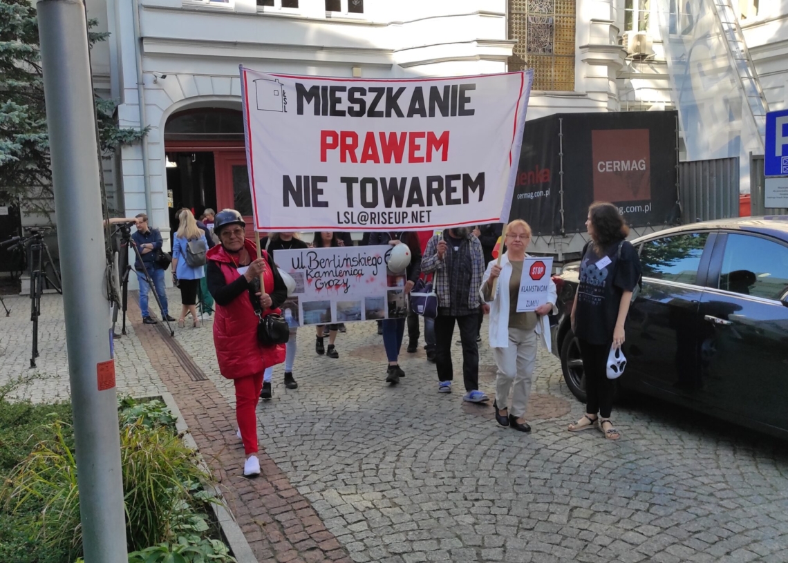 Protest Łódzkiego Stowarzyszenia Lokatorów. Przeciw dotkliwym skutkom polityki mieszkaniowej