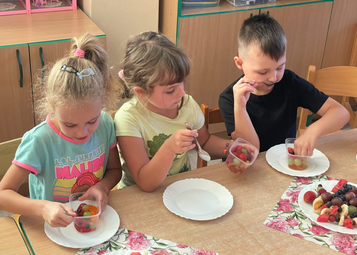 Projekt „Od seniora do juniora” w sieradzkim przedszkolu
