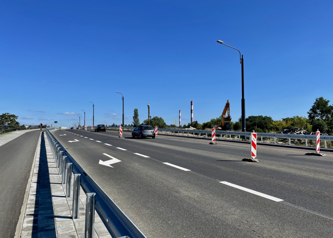 Przebudowa wiaduktów na ul. Przybyszewskiego zakończy się w tym roku? [ZDJĘCIA + WIDEO]