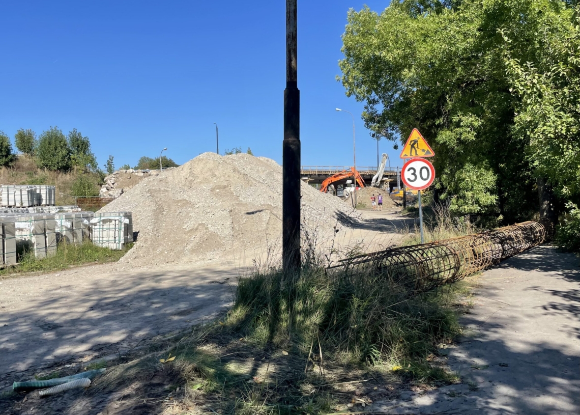 Przebudowa wiaduktów na ul. Przybyszewskiego zakończy się w tym roku? [ZDJĘCIA + WIDEO]
