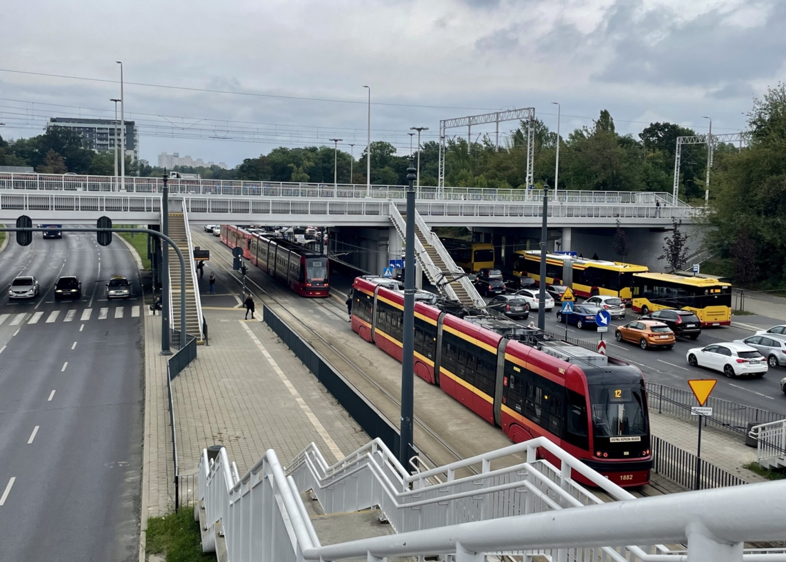 Zderzenie tramwajów. Zatrzymanie ruchu tramwajowego na al. Bandurskiego na 2,5 godziny