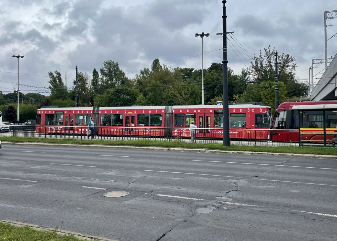 Zderzenie tramwajów. Zatrzymanie ruchu tramwajowego na al. Bandurskiego na 2,5 godziny