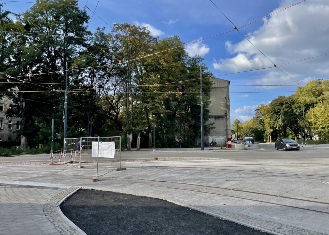 Modernizacja ulicy Wojska Polskiego trwa już 21 miesięcy [ZDJĘCIA+WIDEO]