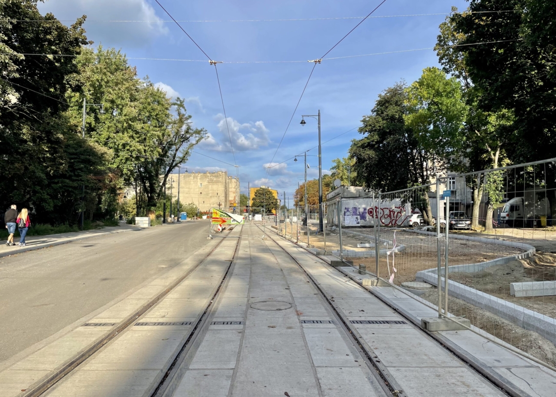 Modernizacja ulicy Wojska Polskiego trwa już 21 miesięcy [ZDJĘCIA+WIDEO]