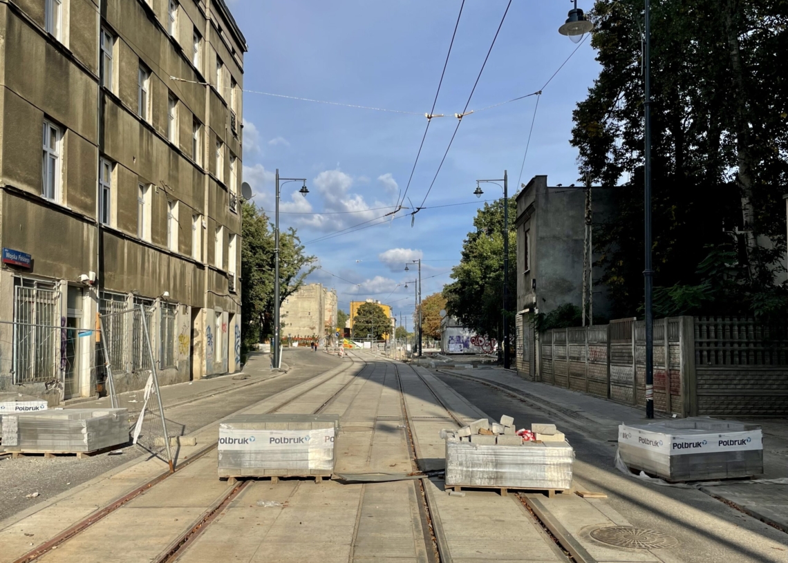 Modernizacja ulicy Wojska Polskiego trwa już 21 miesięcy [ZDJĘCIA+WIDEO]