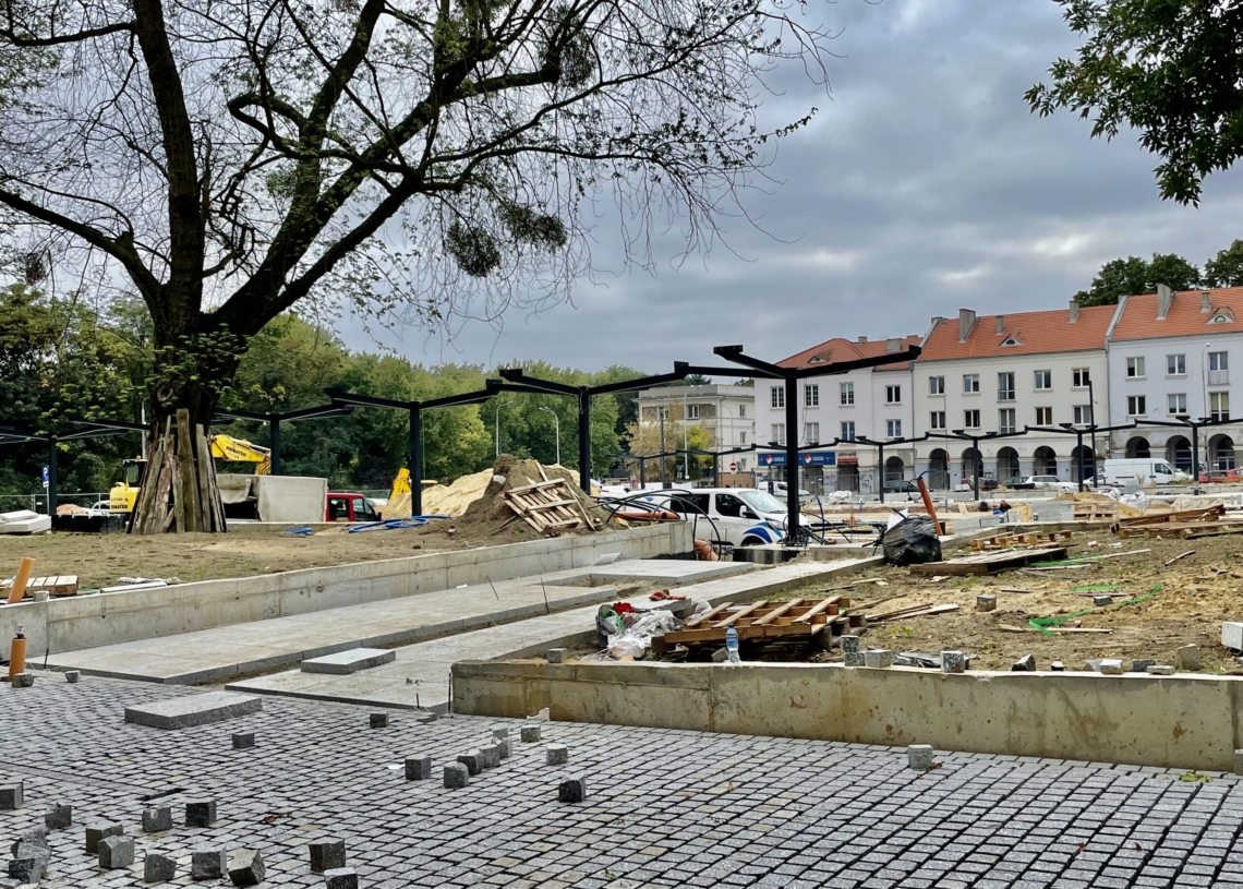 Przebudowa Starego Rynku zakończy się za dwa miesiące? [ZDJĘCIA+WIDEO]