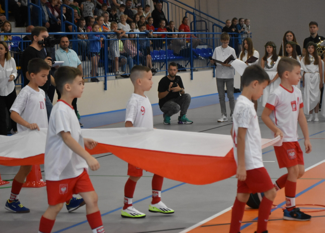 Otwarcie hali sportowej w Warcie