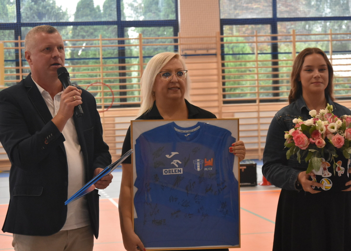 Otwarcie hali sportowej w Warcie