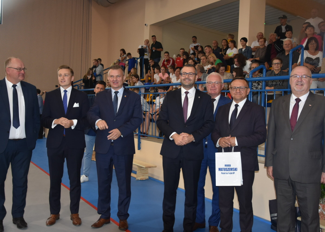 Otwarcie hali sportowej w Warcie