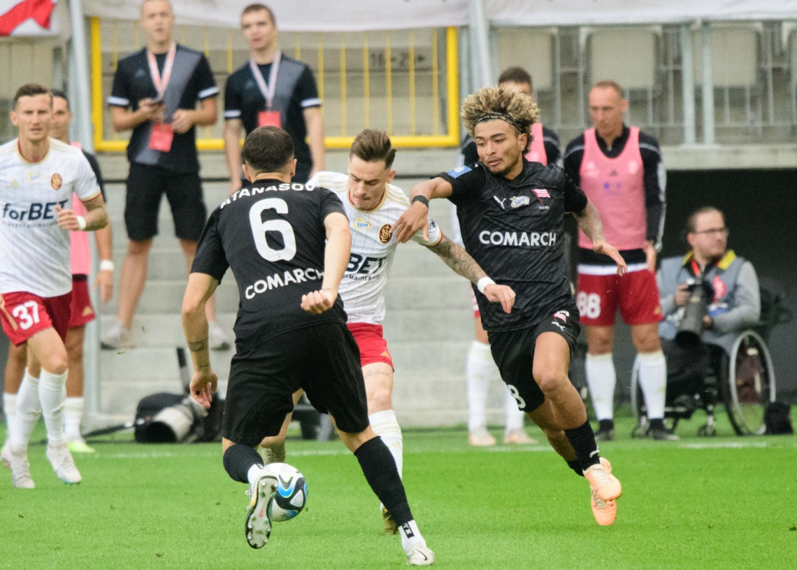 Słaba pierwsza połowa i kolejna porażka. ŁKS Łódź – Cracovia 0:2