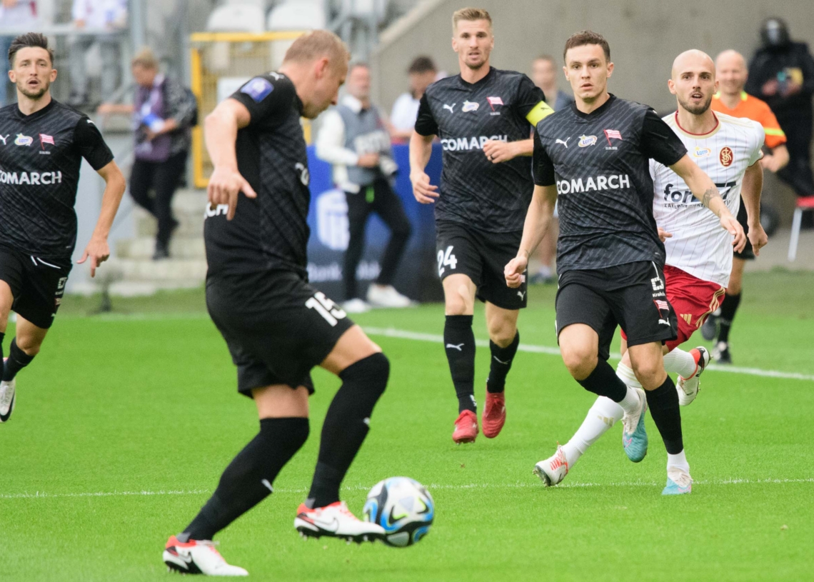 Słaba pierwsza połowa i kolejna porażka. ŁKS Łódź – Cracovia 0:2