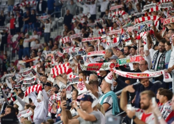Doping kibiców na meczu ŁKS Łódź - Jagiellonia Białystok