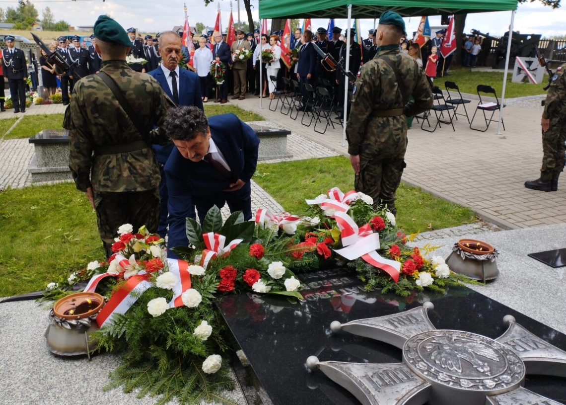 Na cmentarzu w Strońsku uczczono pamięć Bohaterów Września 1939 roku