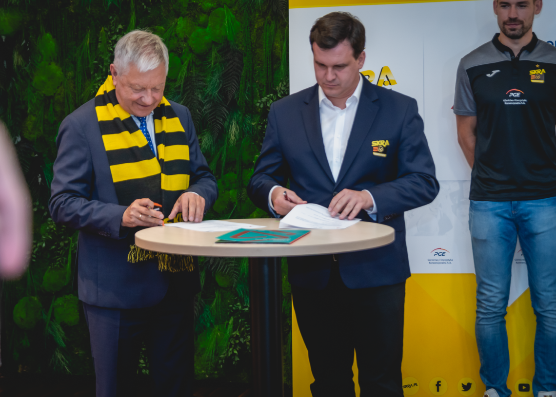 Drużyna PGE Skry Bełchatów z dofinansowaniem od ŁSSE