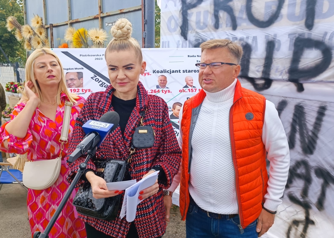 Grupa referendalna w Piotrkowie. Fot. J.Krak