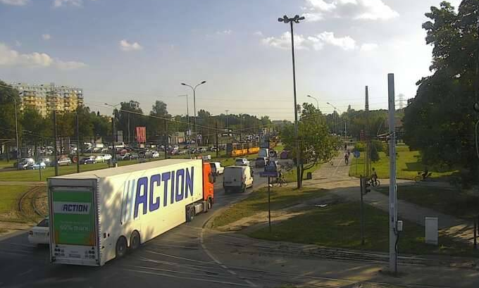 Zatrzymanie ruchu tramwajowego na alei Włókniarzy przy ul. Wielkopolskiej 1 zatrzymanie ruchu tramwajowego na alei Włókniarzy