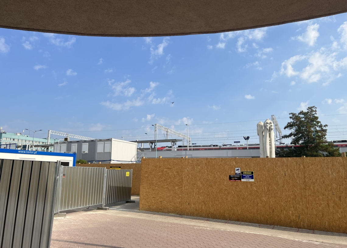 ŁKA zamknęła kasy na dworcu Łódź Kaliska