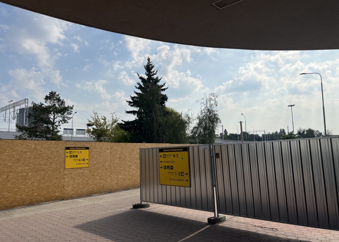ŁKA zamknęła kasy na dworcu Łódź Kaliska