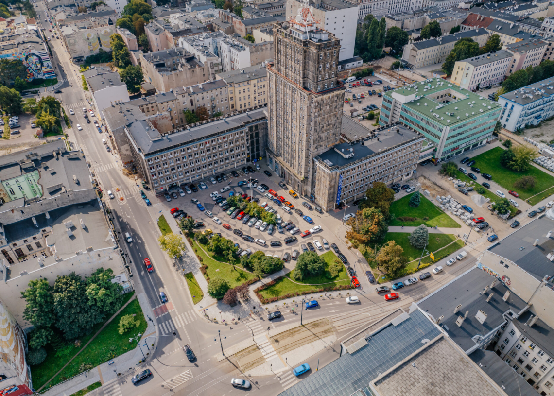 Budowa nowej drogi między ulicami Wschodnią i Sienkiewicza. Na razie zakończono korytowanie
