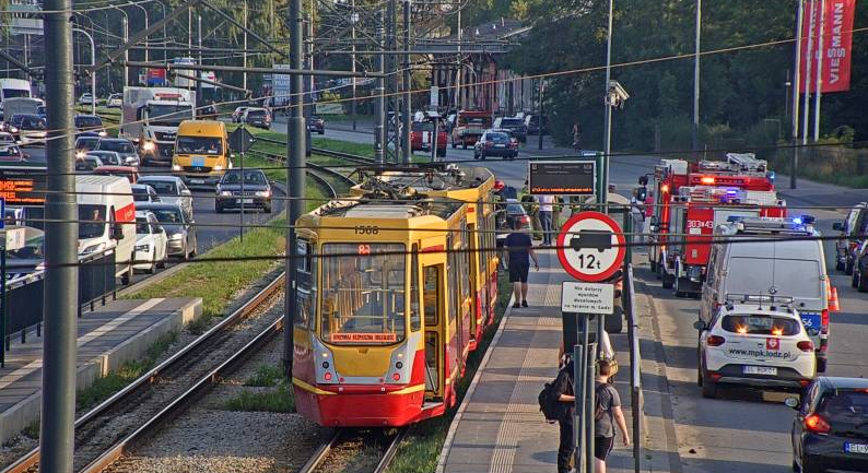 zatrzymanie ruchu tramwajowego na alei Włókniarzy
