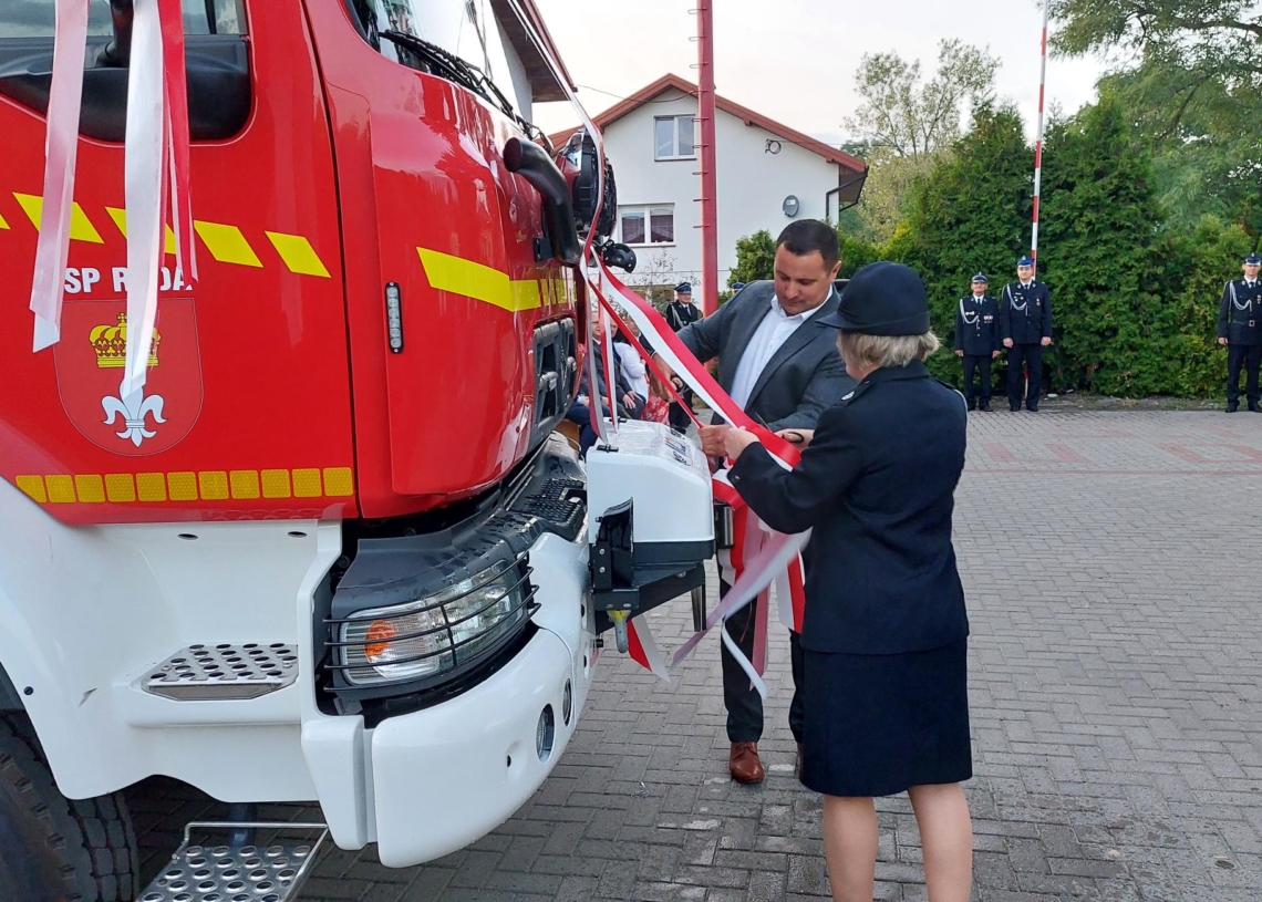 OSP w Rudzie ma nowy wóz wart ponad milion złotych