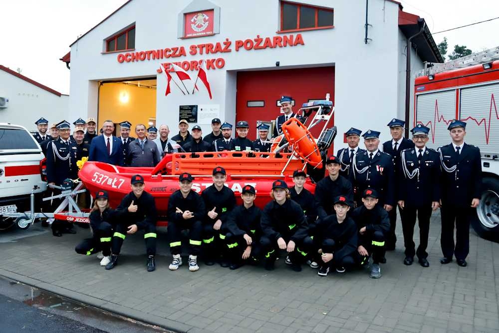 Łódź ratownicza dla OSP Jeziorsko