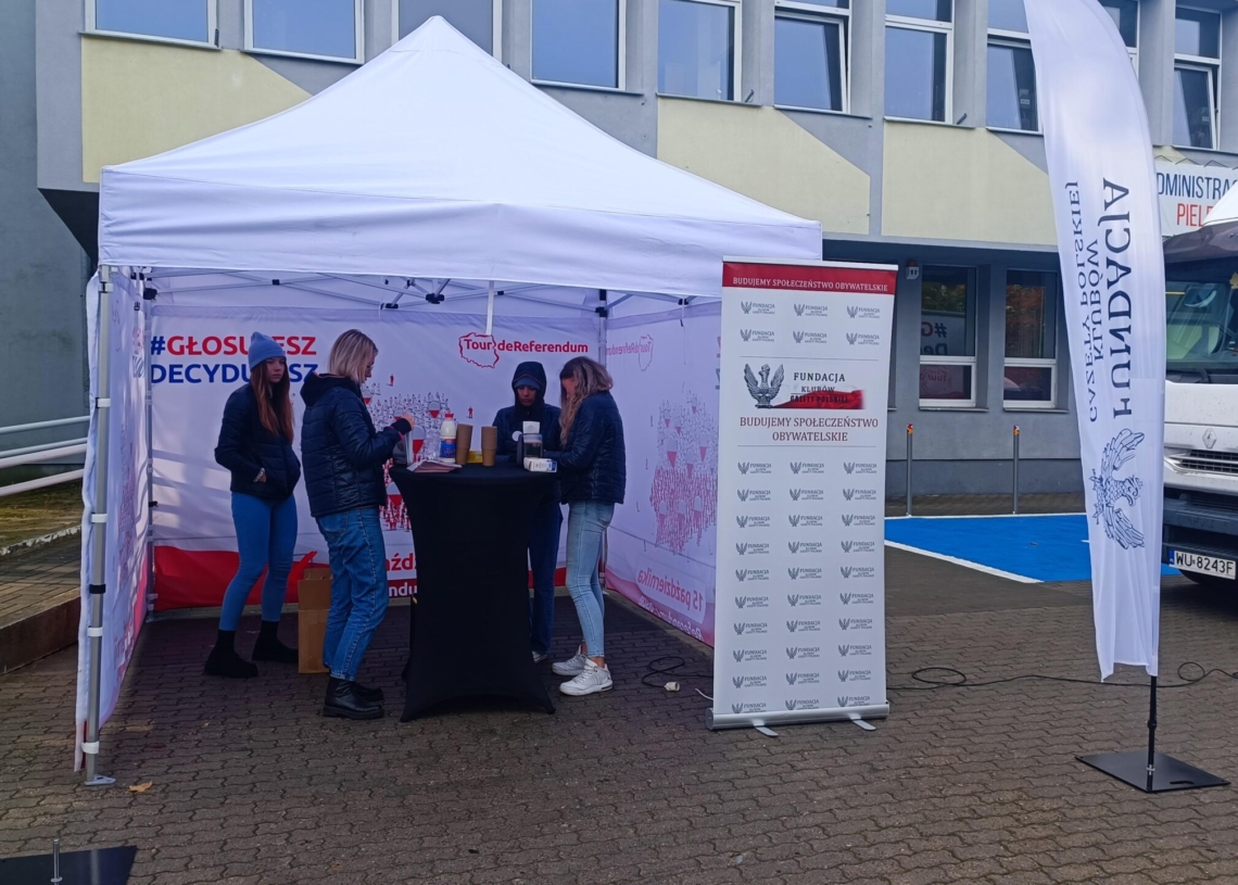 Tour de referendum – kampania informacyjna również w Łódzkiem
