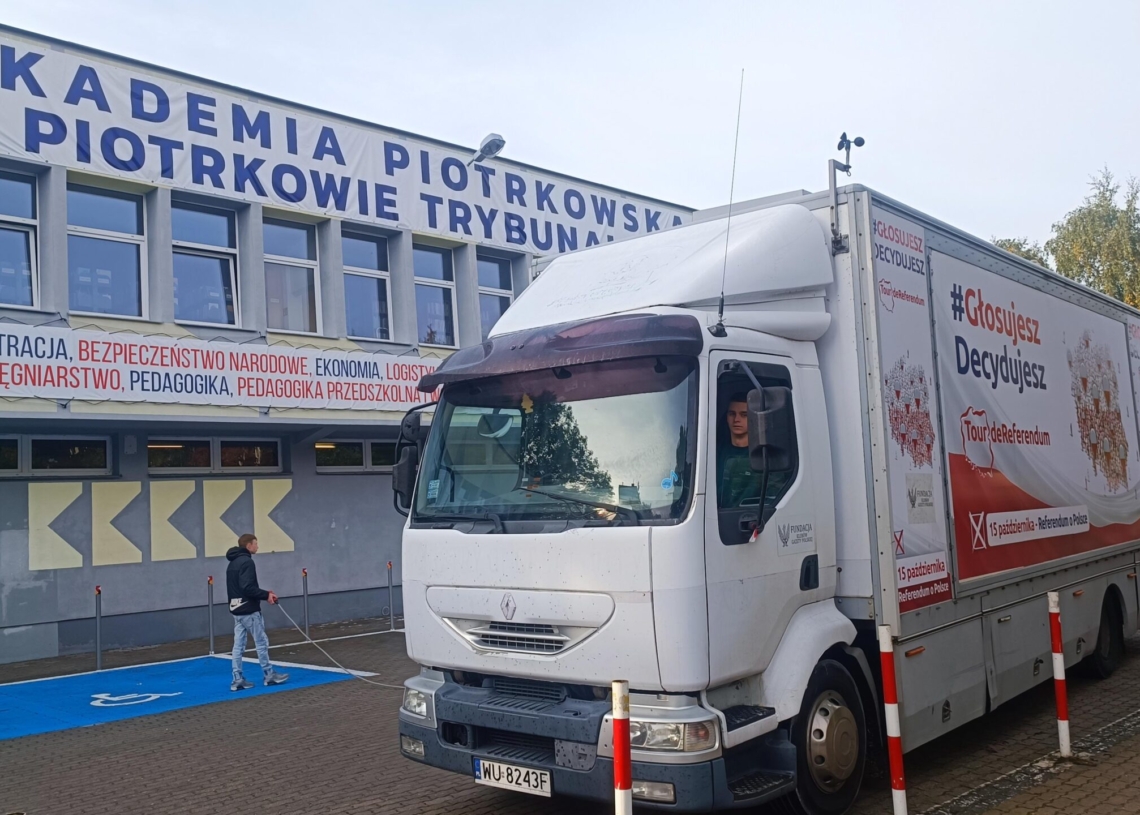Tour de referendum – kampania informacyjna również w Łódzkiem