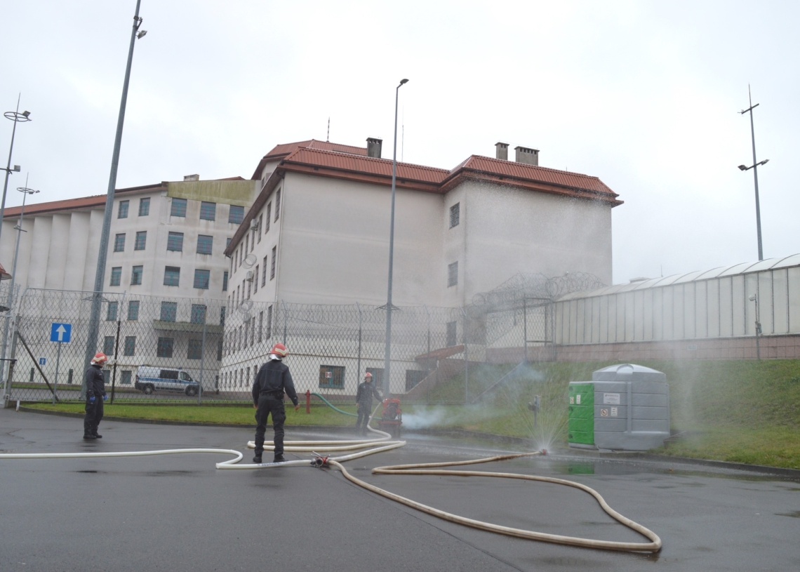Ćwiczenia w Areszcie Śledczym w Piotrkowie. Foto: Areszt Śledczy
