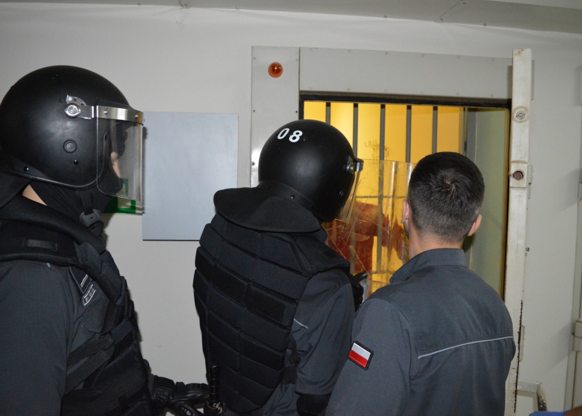 Ćwiczenia w Areszcie Śledczym w Piotrkowie. Foto: Areszt Śledczy