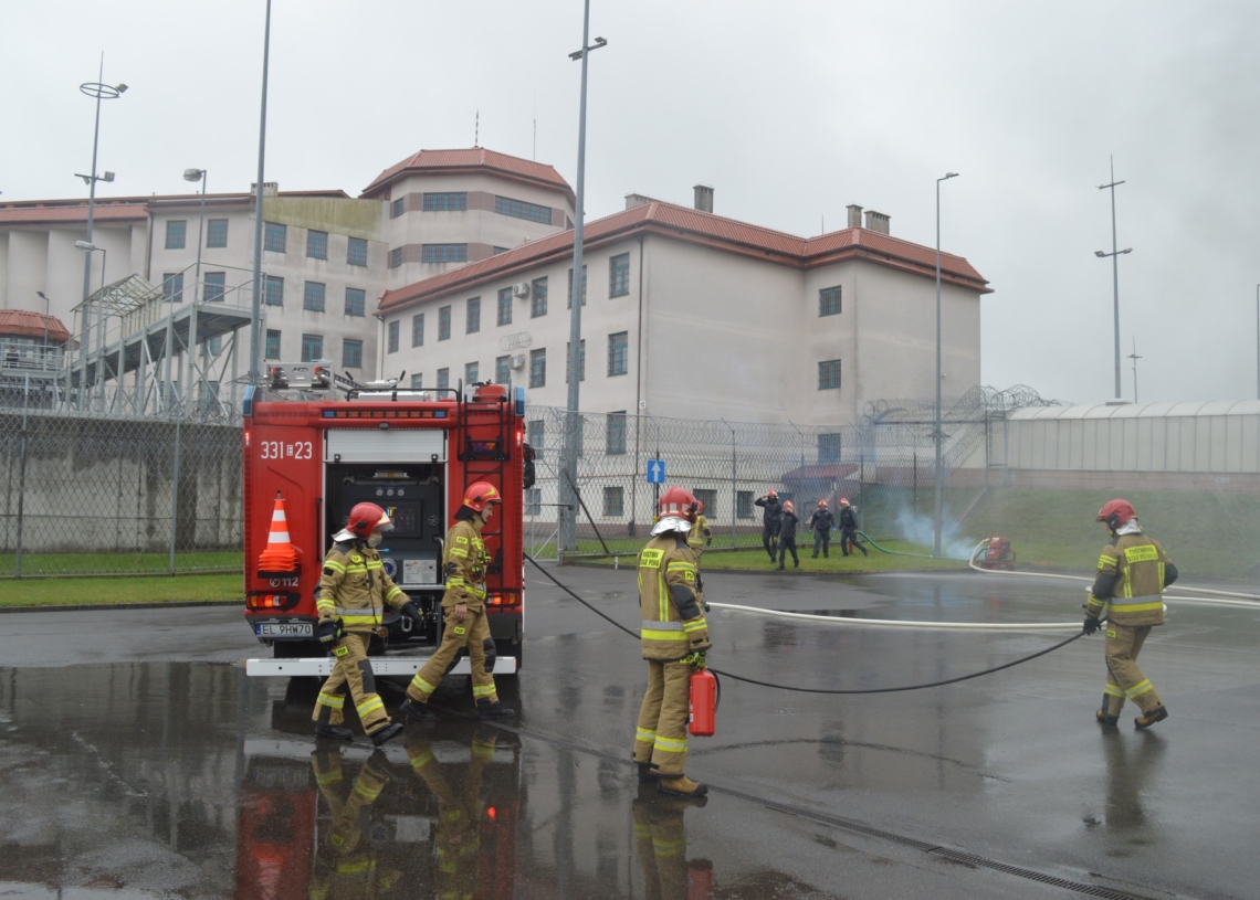 Ćwiczenia w Areszcie Śledczym w Piotrkowie. Foto: Areszt Śledczy