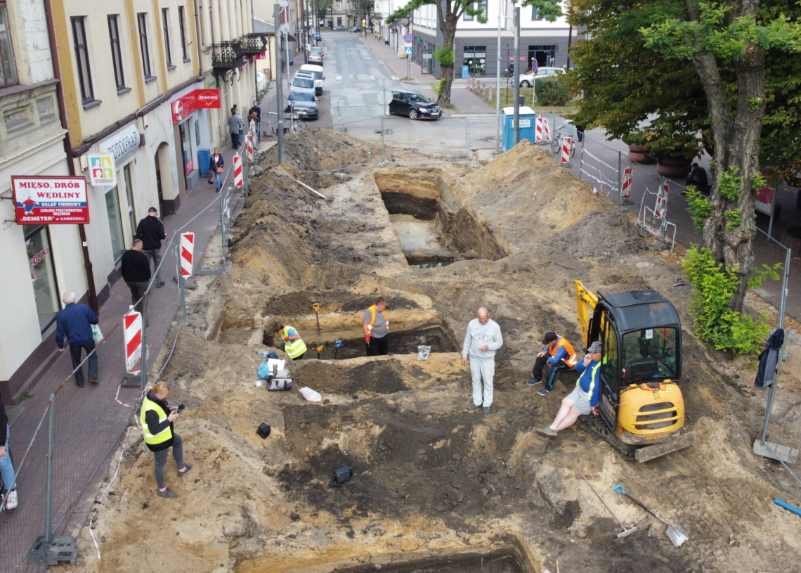 Wykopaliska archeologiczne w Radomsku 1 Wykopaliska archeologiczne w Radomsku