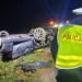 Wypadek w Górce. Dachowało auto prowadzone przez pijanego kierowcę