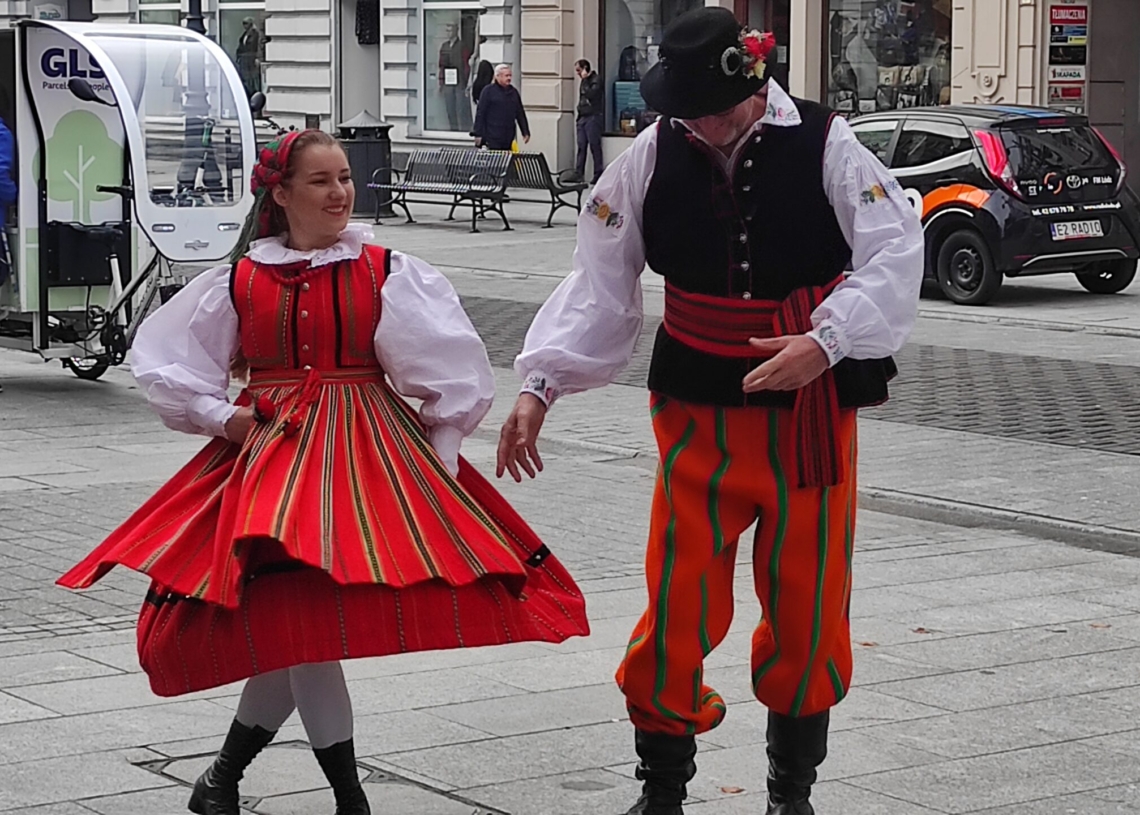 Zespół Pieśni i Tańca „Anilana” jedzie na festiwal do Jordanii