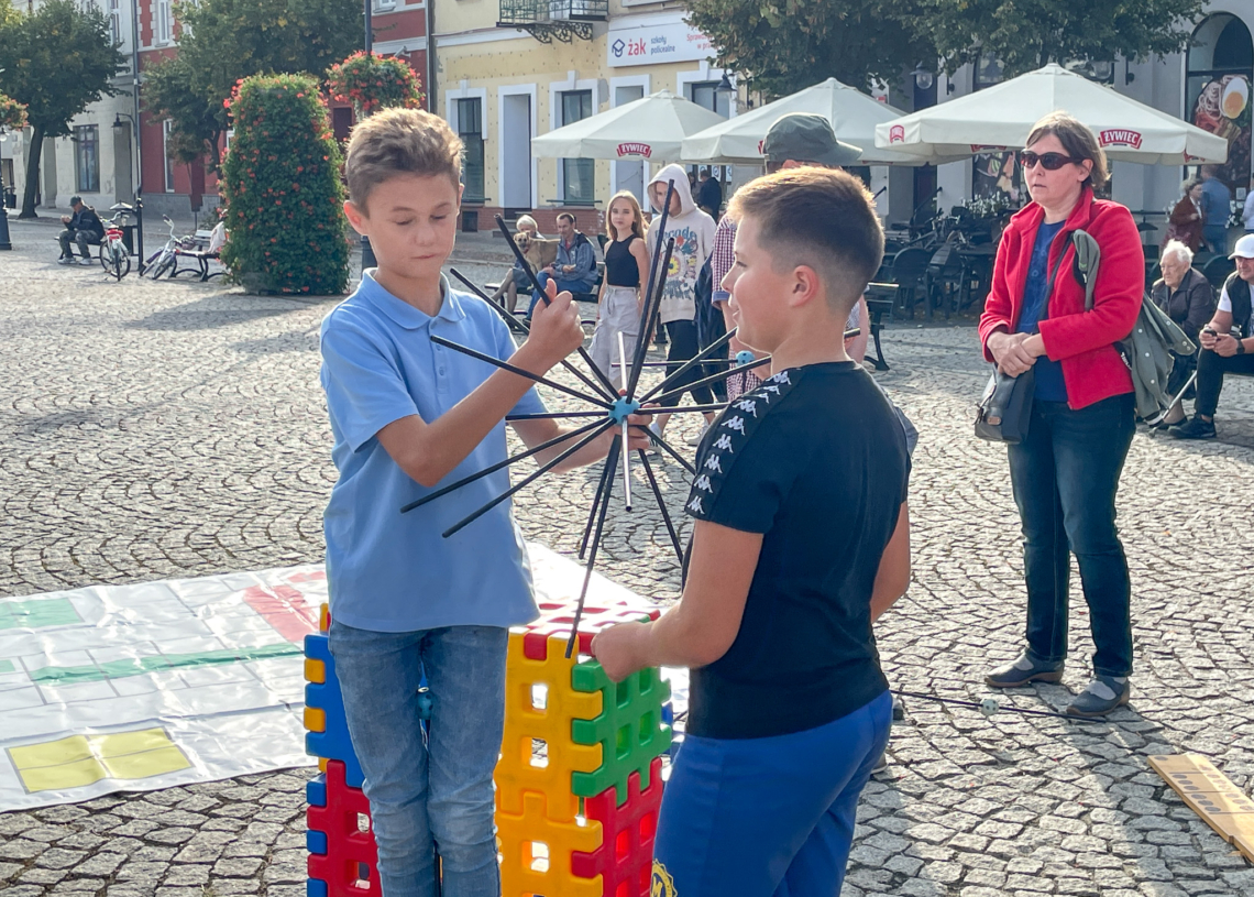 "Sieradz na niebiesko" Fundacji Dzieciom PUZZLE.